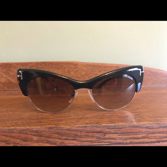 Tom Ford Cat Eye Sunglasses - Picture 12 of 14
